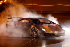 Lamborghini Sesto Elemento – směřuje do výroby?