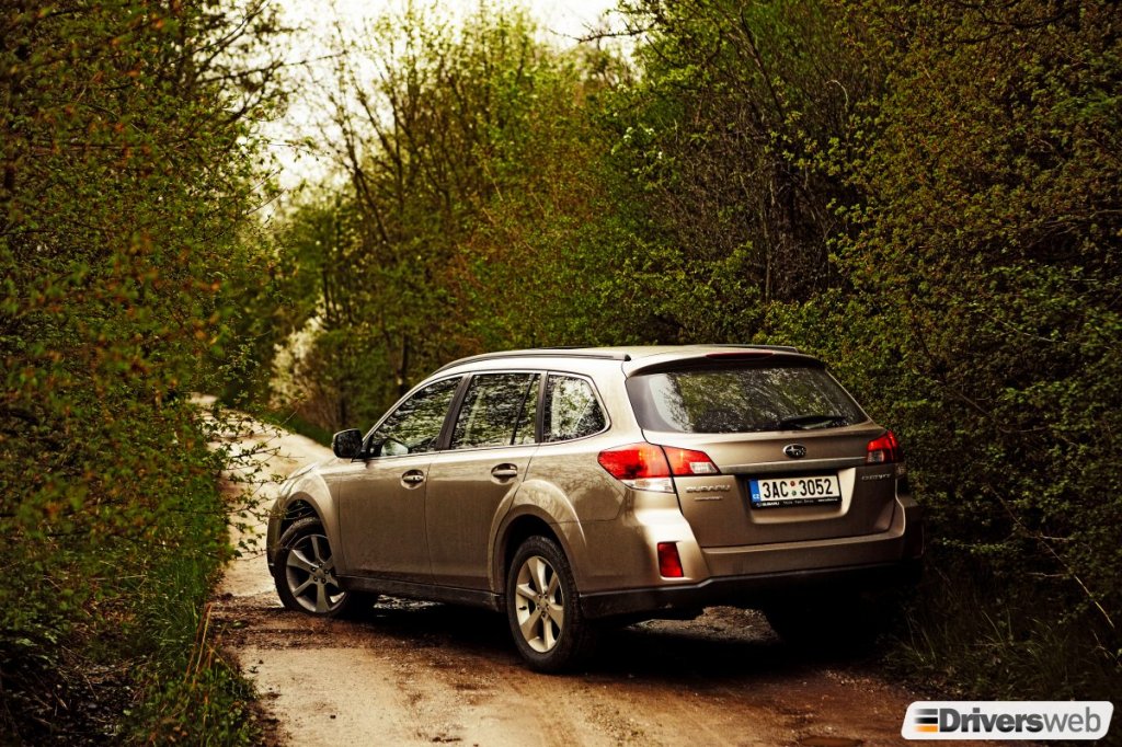 Subaru Outback 2,5i CVT – anti SUV