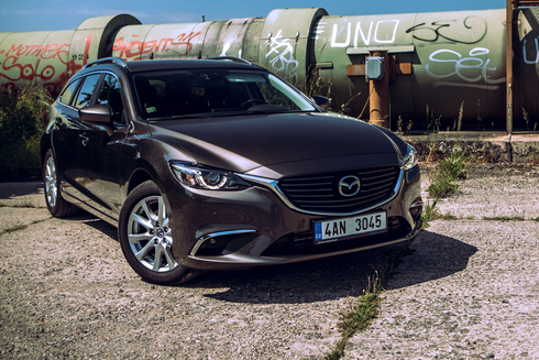 Mazda6 2,2 SKY-D AWD kombi – důkladné oživení