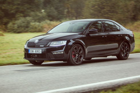 Škoda Octavia RS230 – černá mamba