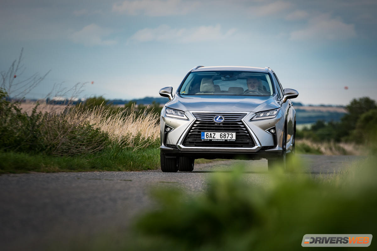 Lexus RX450hL – ticho a prostor v hlavní roli