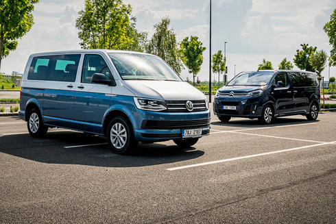 Volkswagen Multivan vs. Citroën SpaceTourer – shuttle battle!